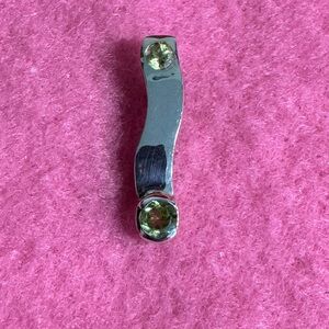 Peridot and 925 Silver Drop Pendant EC